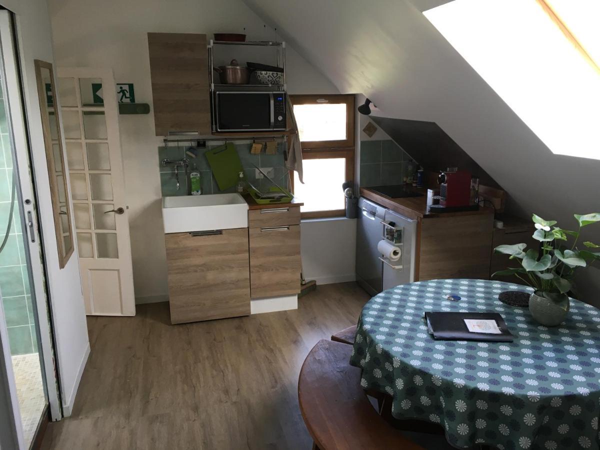 Gite D'Etape Du Tilleul, 4-8 Personnes La Celle-les-Bordes Екстер'єр фото